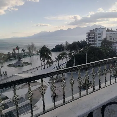 Antsun Apartment *